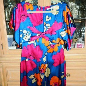 Susana Monaco Multi-Color Print Silk Dress, Kimono Sleeves Size 8 EUC